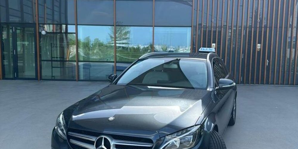 Zakelijk vervoer SALTAX taxi Veldhoven